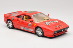 Ferrari 288 GTO #1 Rouge 1984 Bburago 1:18 3027-P3 Métal — image 6 sur 8