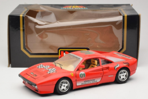 Ferrari 288 GTO #1 Rouge 1984 Bburago 1:18 3027-P3 Métal — image 8 sur 8