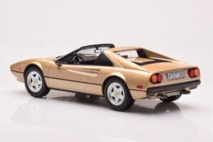 Ferrari 308 GTS Or Édition Limitée Norev 1:18 187932 Métal — image 5 sur 6