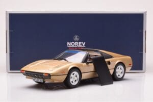 Ferrari 308 GTS Or Édition Limitée Norev 1:18 187932 Métal — image 6 sur 6
