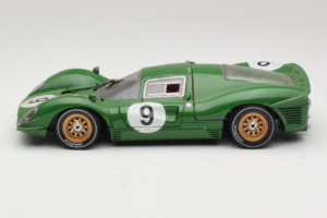 Ferrari 330 P4 #9 Vert Spa-Francorchamps 1967 Eagles Race 1:18 41007 Métal — image 4 sur 8