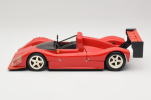 Ferrari 333 SP Rouge Avec Jantes Blanches Hot Wheels 1:18 29230 Métal — image 4 sur 8