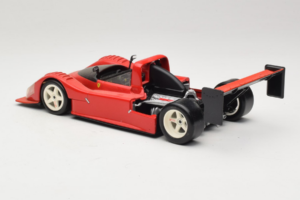 Ferrari 333 SP Rouge Avec Jantes Blanches Hot Wheels 1:18 29230 Métal — image 5 sur 8