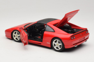 Ferrari F355 GTS Rouge UT Models 1:18 22111 Métal — image 5 sur 8