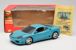 Ferrari 360 Modena Migros Édition Limitée 333 pcs Bleu Bburago 1:18 3358-G1 Métal — image 8 sur 8