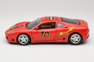 Ferrari 360 Modena #10 5 Jahre IG Bburago Rouge Bburago 1:18 3358-P2 Métal — image 4 sur 8