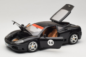 Ferrari 360 Modena #14 Noir Édition Limitée Bburago 1:18 3368-B1 Métal — image 2 sur 8