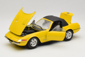 Ferrari 365 GTS/4 Daytona Cabriolet Jaune Techno Giodi 1:18 740028 Métal — image 2 sur 8