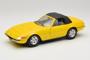 Ferrari 365 GTS/4 Daytona Cabriolet Jaune Techno Giodi 1:18 740028 Métal