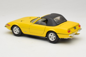 Ferrari 365 GTS/4 Daytona Cabriolet Jaune Techno Giodi 1:18 740028 Métal — image 7 sur 8