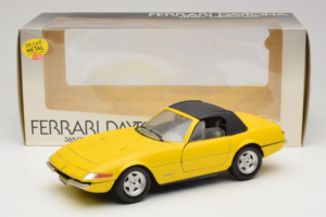 Ferrari 365 GTS/4 Daytona Cabriolet Jaune Techno Giodi 1:18 740028 Métal — image 8 sur 8