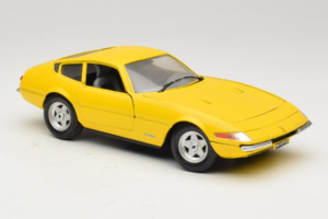 Ferrari 365 GTB/4 Daytona Jaune Techno Giodi 1:18 40011-Y1 Métal — image 5 sur 7