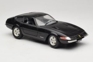 Ferrari 365 GTB/4 Daytona Noir Techno Giodi 1:18 40011-B2 Métal — image 6 sur 8
