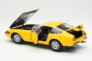 Ferrari 365 GTB/4 Daytona Jaune Kyosho 1:18 08162Y Métal — image 5 sur 8