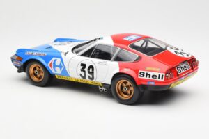 Ferrari 365 GTB/4 #39 J-C. Andruet / Lena 24 Hours of Le Mans 1972 Kyosho 1:18 08164E Métal — image 7 sur 8