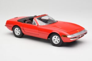Ferrari 365 GTS Rouge Solido 1:18 8017 Métal — image 6 sur 8