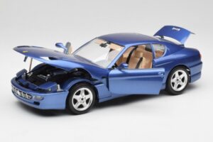 Ferrari 456 GT Blu Pozzi Bburago 1:18 3036-M3 Métal — image 2 sur 8