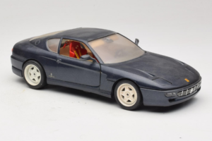 Ferrari 456 GT Dark Blue Metallic Bburago 1:18 3036-B2 Métal — image 6 sur 8