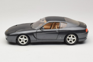 Ferrari 456 GT Gris Métallique Bburago 1:18 3036-G1 Métal — image 4 sur 8