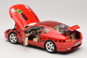 Ferrari 456 GT Interconti Car HiFi Rouge Bburago 1:18 3036-D Métal — image 5 sur 8