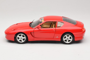 Ferrari 456 GT Rouge Bburago 1:18 3046-R1 Métal — image 4 sur 8