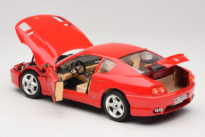 Ferrari 456 GT Rouge Bburago 1:18 3046-R1 Métal — image 5 sur 8