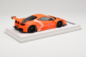 Ferrari 458 Liberty Walk LB-Silhouette WORKS GT Orange IVY 1:18 REMC002 Résine — image 3 sur 6