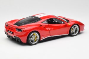 Ferrari 488 GTB Rouge Bburago 1:18 18-76102 Métal — image 3 sur 8