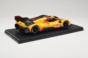Ferrari 499P Hypercar AF Corse #83 R. Kubica / Y. Ye / R. Shwartzman 24 Hours of Le Mans 2024 Bburago 1:18 18-16313-83-VET Mé — image 3 sur 9