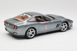 Ferrari 550 Maranello Gris Métallique Maisto 1:18 4839 Métal — image 2 sur 6