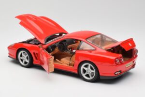 Ferrari 550 Maranello Rouge Maisto 1:18 31839 Métal — image 5 sur 8