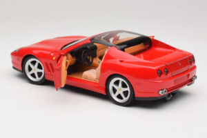 Ferrari 575M Superamerica Rouge Hot Wheels 1:18 J2858 Métal — image 5 sur 8