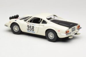 Ferrari Dino 246 GT Blanc Anson 1:18 3580 Métal — image 7 sur 8