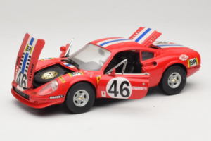 Ferrari Dino 246 GT #46 Rouge Anson 1:18 3580-P1 Métal — image 2 sur 8