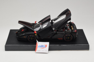 Ferrari Enzo Matt Black Édition Limitée BBR 1:18 HE180029 Métal