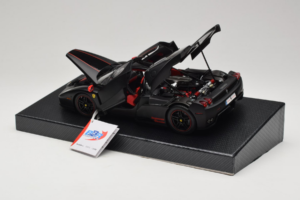 Ferrari Enzo Matt Black Édition Limitée BBR 1:18 HE180029 Métal — image 6 sur 9