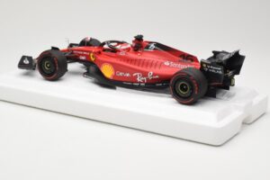 Ferrari F1-75 #16 C. Leclerc Winner Bahrain GP 2022 BBR 1:18 BBR221816 Résine — image 5 sur 6
