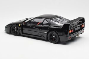 Ferrari F40 Noir Kyosho 1:18 08416BK Métal — image 9 sur 10