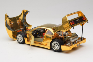 Ferrari F40 Chrome Gold Limited Edition 250 pcs Bburago 1:18 3332-G1 Métal — image 5 sur 8