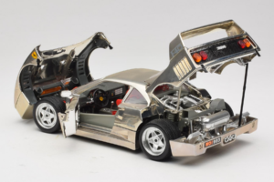 Ferrari F40 Chrome Silver Bburago 1:18 3401 Métal — image 5 sur 8
