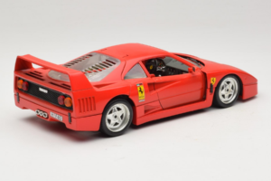 Ferrari F40 Club Deutschland Rouge Bburago 1:18 3032-L3 Métal — image 3 sur 8