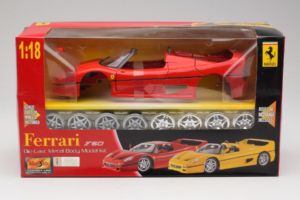 Ferrari F40 Rouge Model Kit Maisto 1:18 39822 Métal