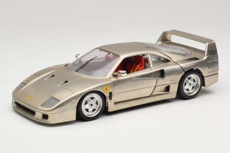 Ferrari F40 Dark Chrome Silver Kroymans Édition Limitée Bburago 1:18 3032-C2 Métal