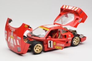 Ferrari F40 Evoluzione Bburago 1:18 3042 Métal — image 2 sur 8