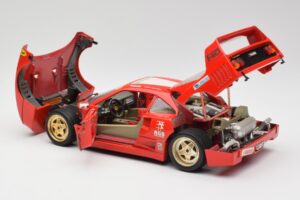 Ferrari F40 Evoluzione Bburago 1:18 3042 Métal — image 5 sur 8