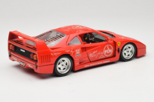 Ferrari F40 Evoluzione FC Nürnberg Special Edition Rouge Bburago 1:18 3042-FCN Métal — image 3 sur 8