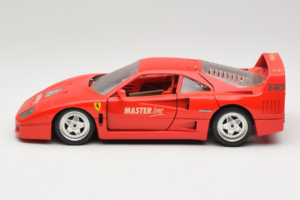 Ferrari F40 Evoluzione Rouge Master Line Bburago 1:18 3042-M1 Métal — image 4 sur 8
