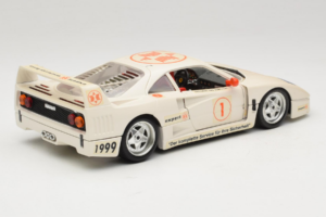Ferrari F40 #1 Expert Blanc 1987 Bburago 1:18 3332-W2 Métal — image 3 sur 8
