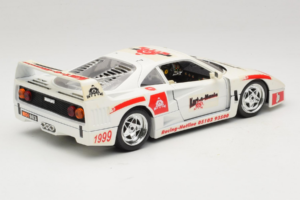 Ferrari F40 Kart-o-Mania Blanc Bburago 1:18 3332-W3 Métal — image 3 sur 8