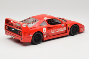 Ferrari F40 #6 V. Colombo L'Indipendente Rouge 1987 Bburago 1:18 3032-L1 Métal — image 3 sur 8
